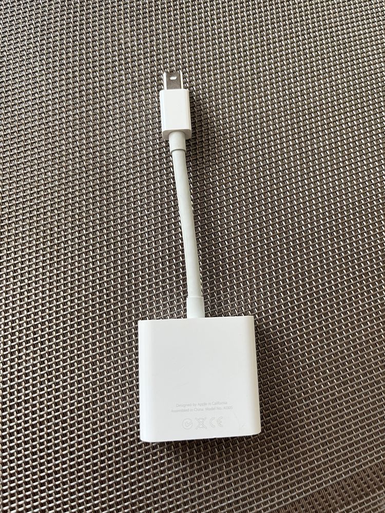 Перехідник Apple A1305 Mini DisplayPort to DVI Adapter