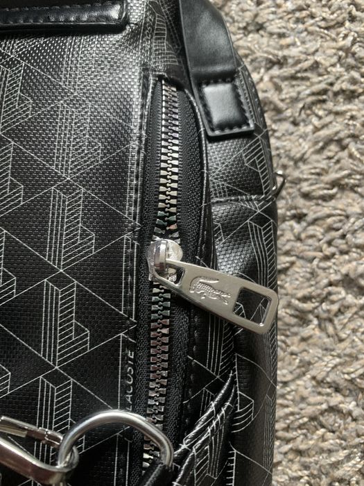 Нова сумка чорна Lacoste через плече