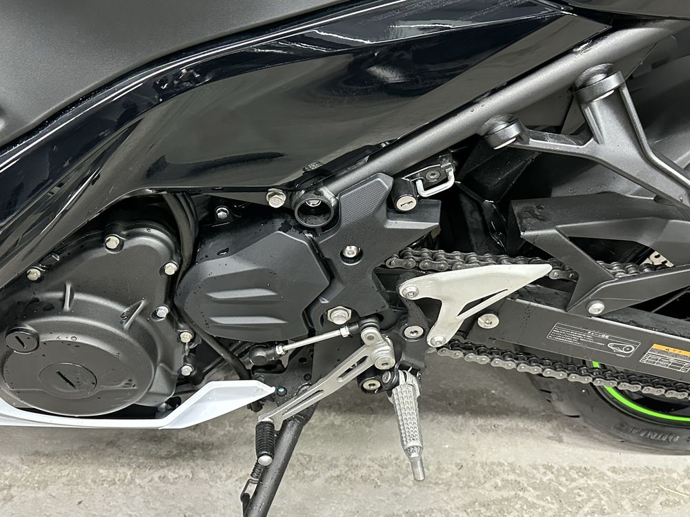 Kawasaki ninja 400 2022