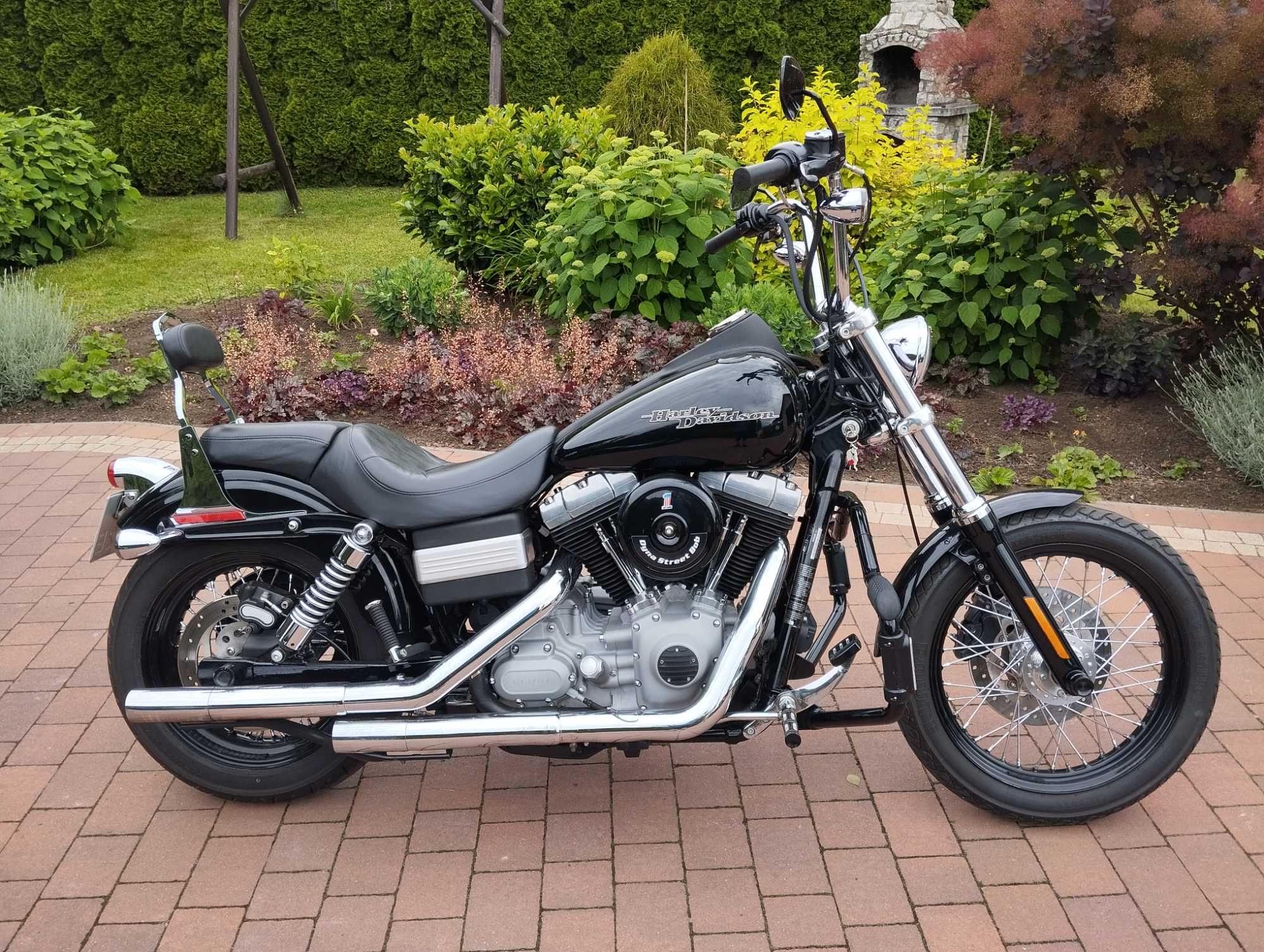 Harley-Davidson Dyna Street Bob FXDB