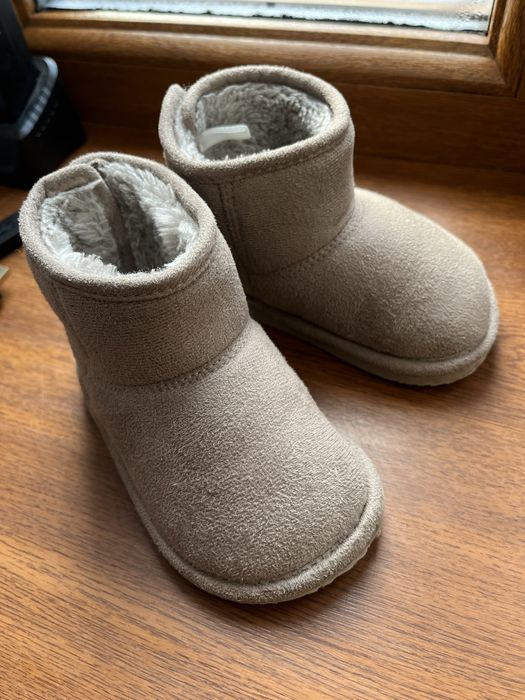 Дитячі зимні  уггі н&м