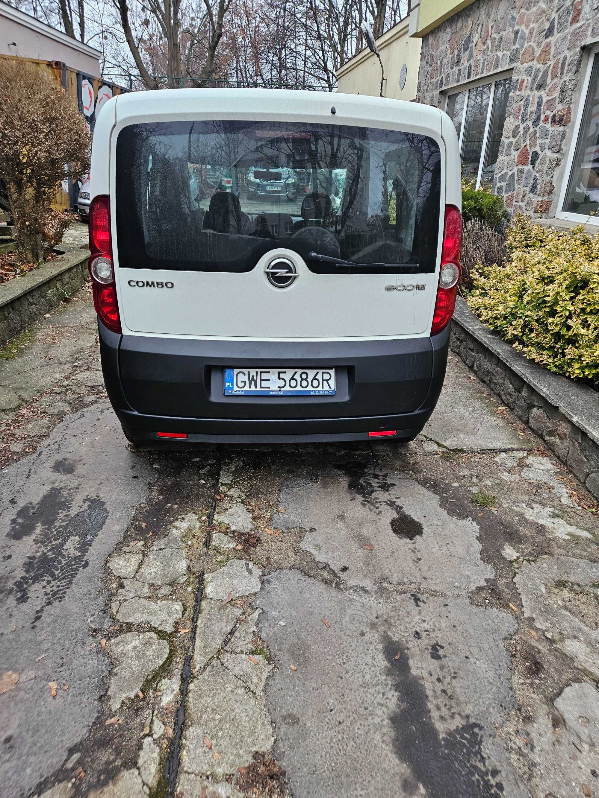 Opel Combo 2016 r
