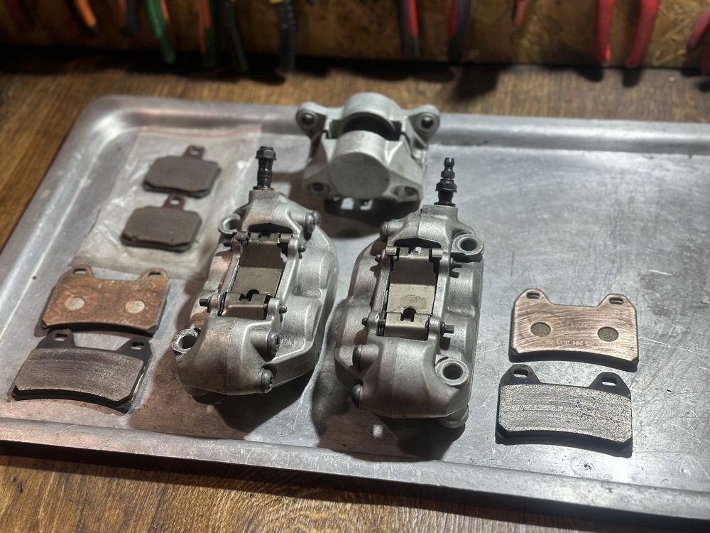 Супорта Brembo Ducati ( комплект )