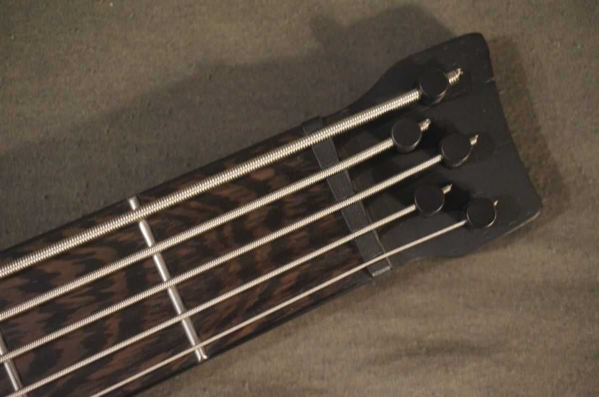 Gitara basowa Ibanez EHB1505