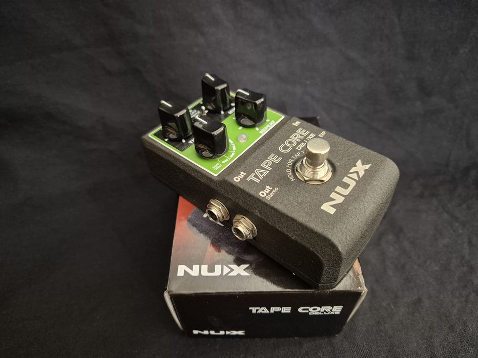 Nux Tape Core Deluxe delay e reverb