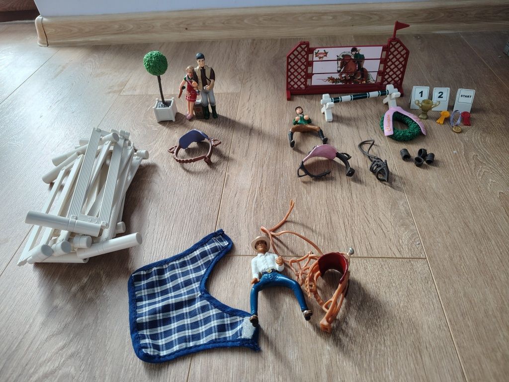Schleich - drobne akcesoria