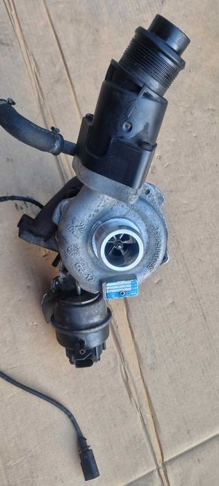 Audi A4 B8 A 5 2.0 Tdi Turbosprężarka