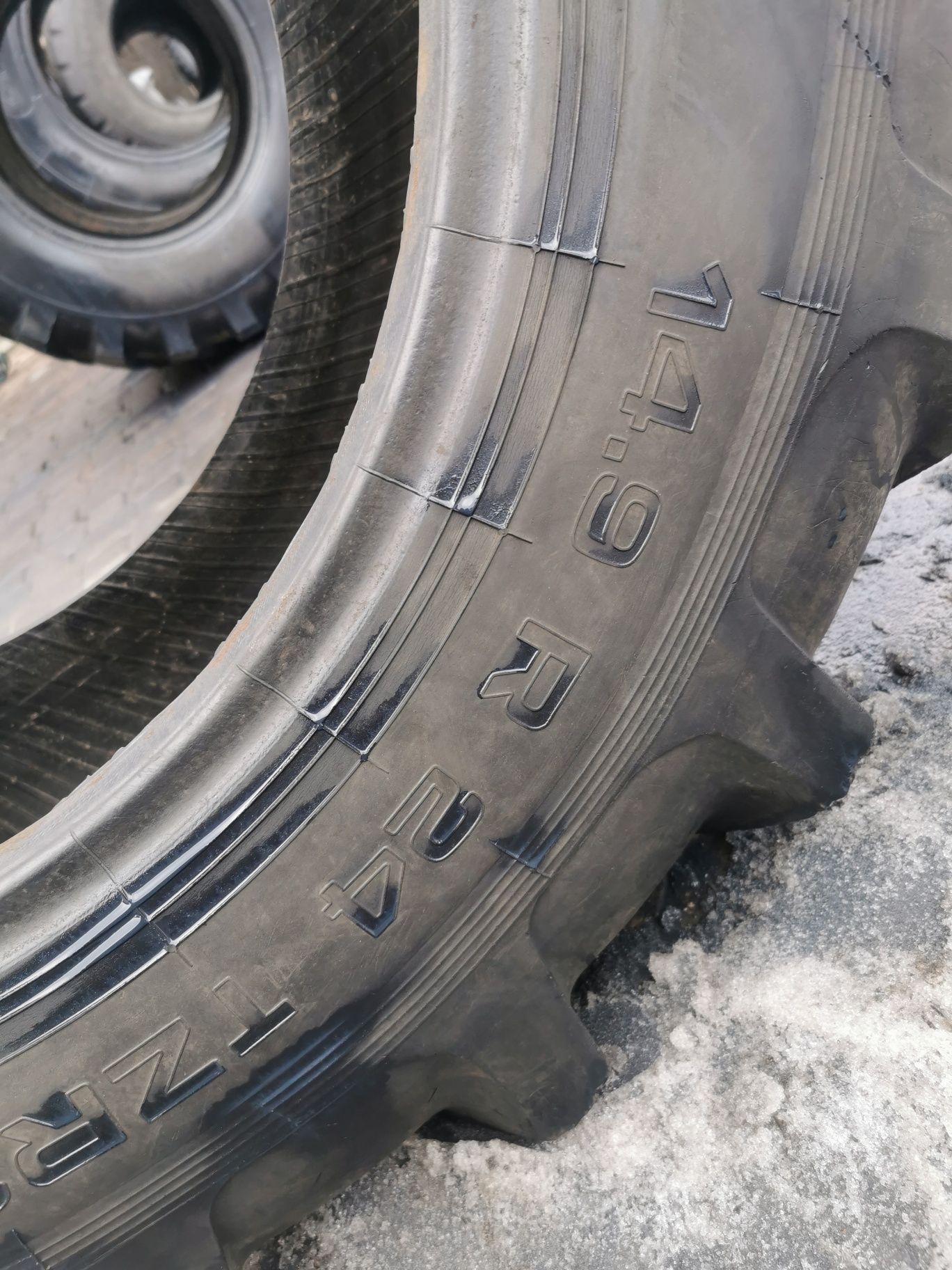 Opona 14.9 R24 ( 14.9-24 )  380/85R24 Barum