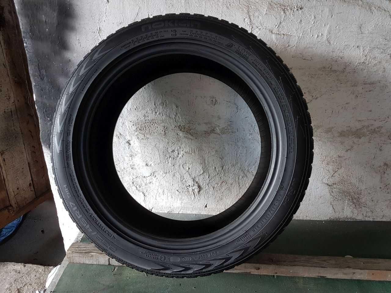 Opona pojedynka zimowa 225/45R17 7mm Nokian WR D4