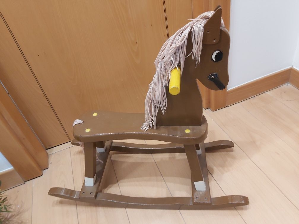 Cavalinho de brincar vintage