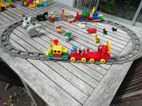 Comboio e outros brinquedos da Playmobil (p crianças pequenas)