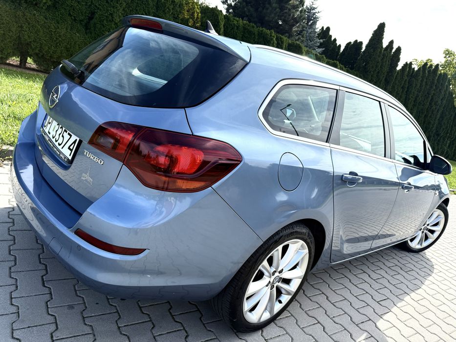 OPEL ASTRA J 1.4T 140KM + LPG !! KLIMA , ALU 18”, Ładna !! 2010r !!