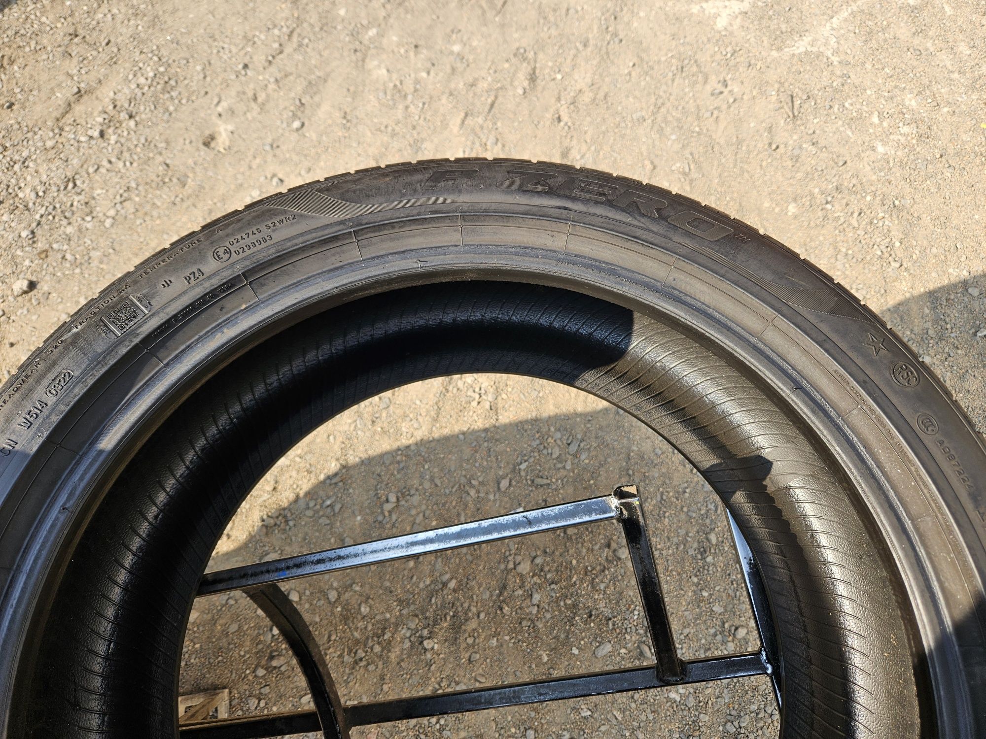 Шины БУ 315 35 / 275 40 R 21 Pirelli p zero pz4* runflat лето комплект