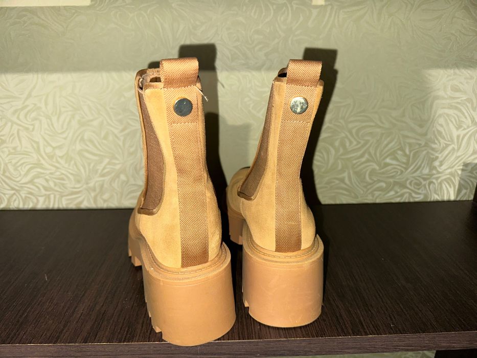 Челсі 39 р Zara Original(демісезон)