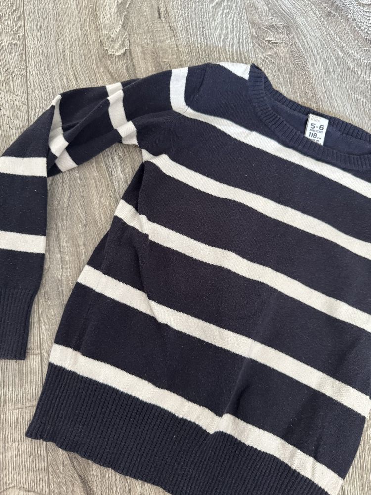 Sweter Zara kids 116 czarny paski biały chłopiec