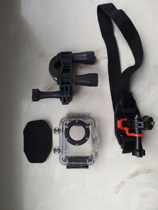 Komplet Akcesoriów Do Kamery Sportowej Nowe Nieużywane - Okazja!