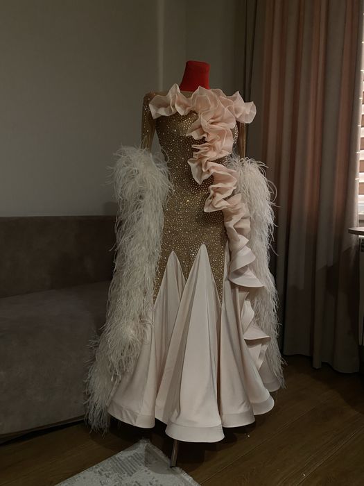 Сукня стандарт , європейська программа