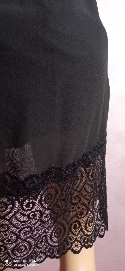 VILA Sukienka czarna z koronką M/L