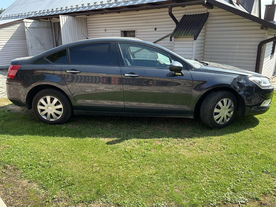 Citroen C5 1.8I 16v 125 KM Benzyna. Mały przebieg