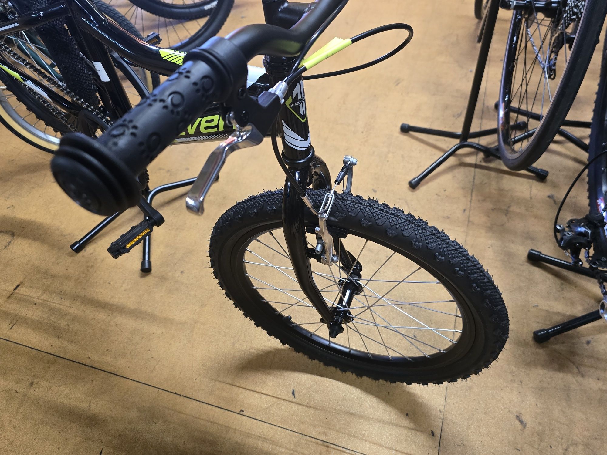 Bicicleta roda 20 nova