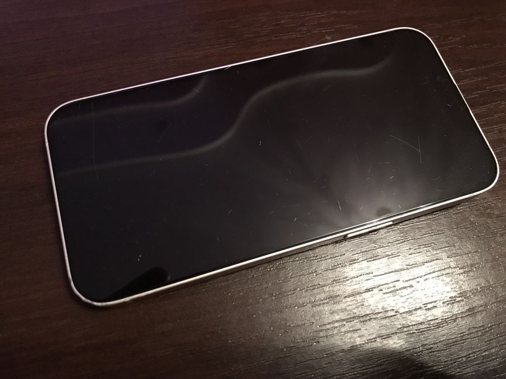 Продаю iPhone 14 128 ГБ