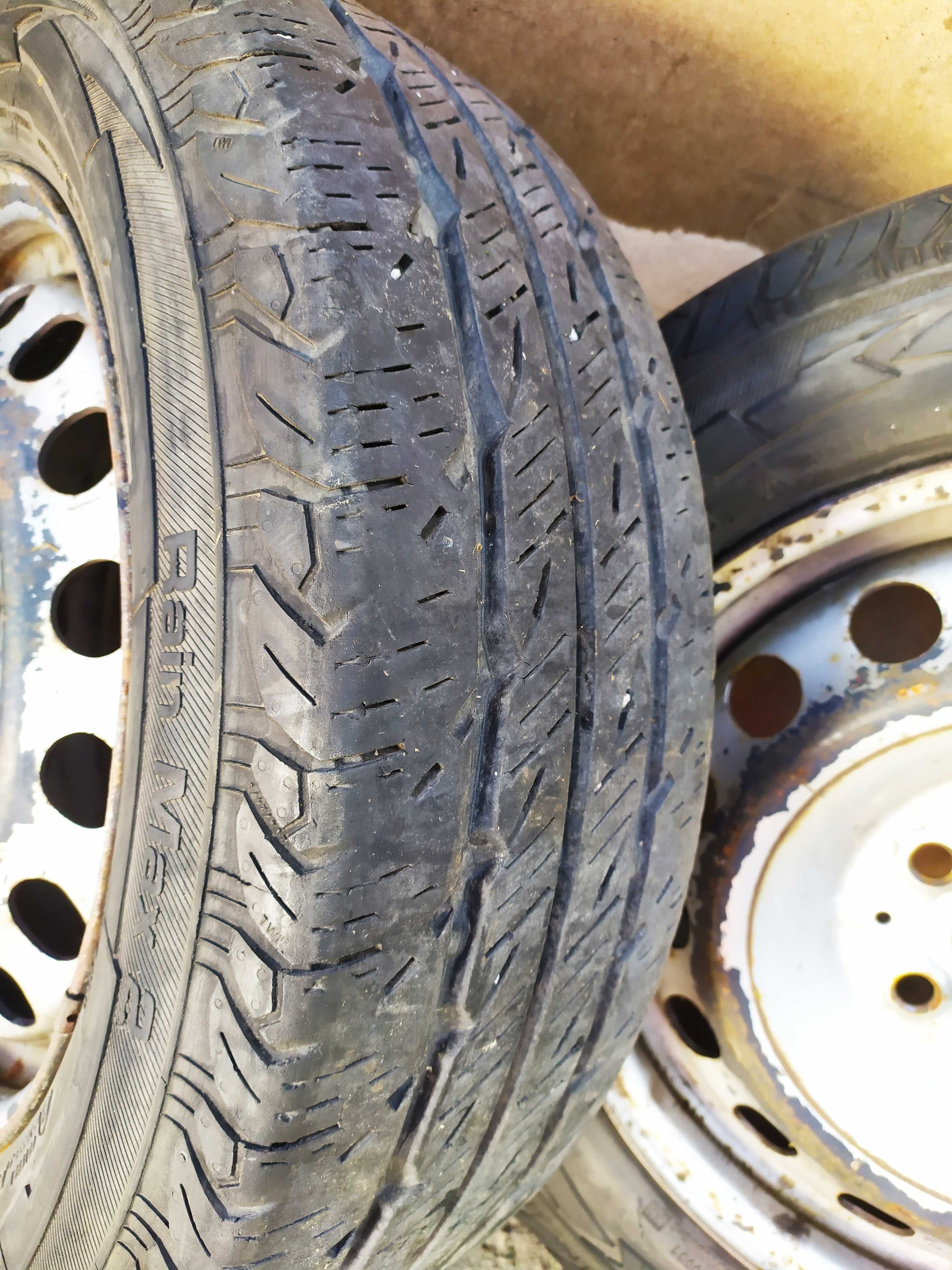 колеса в зборі на mercedes vito 639