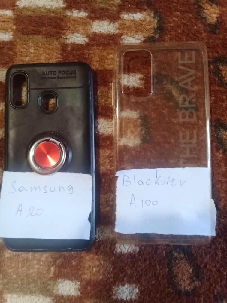 Продам чохли на телефон