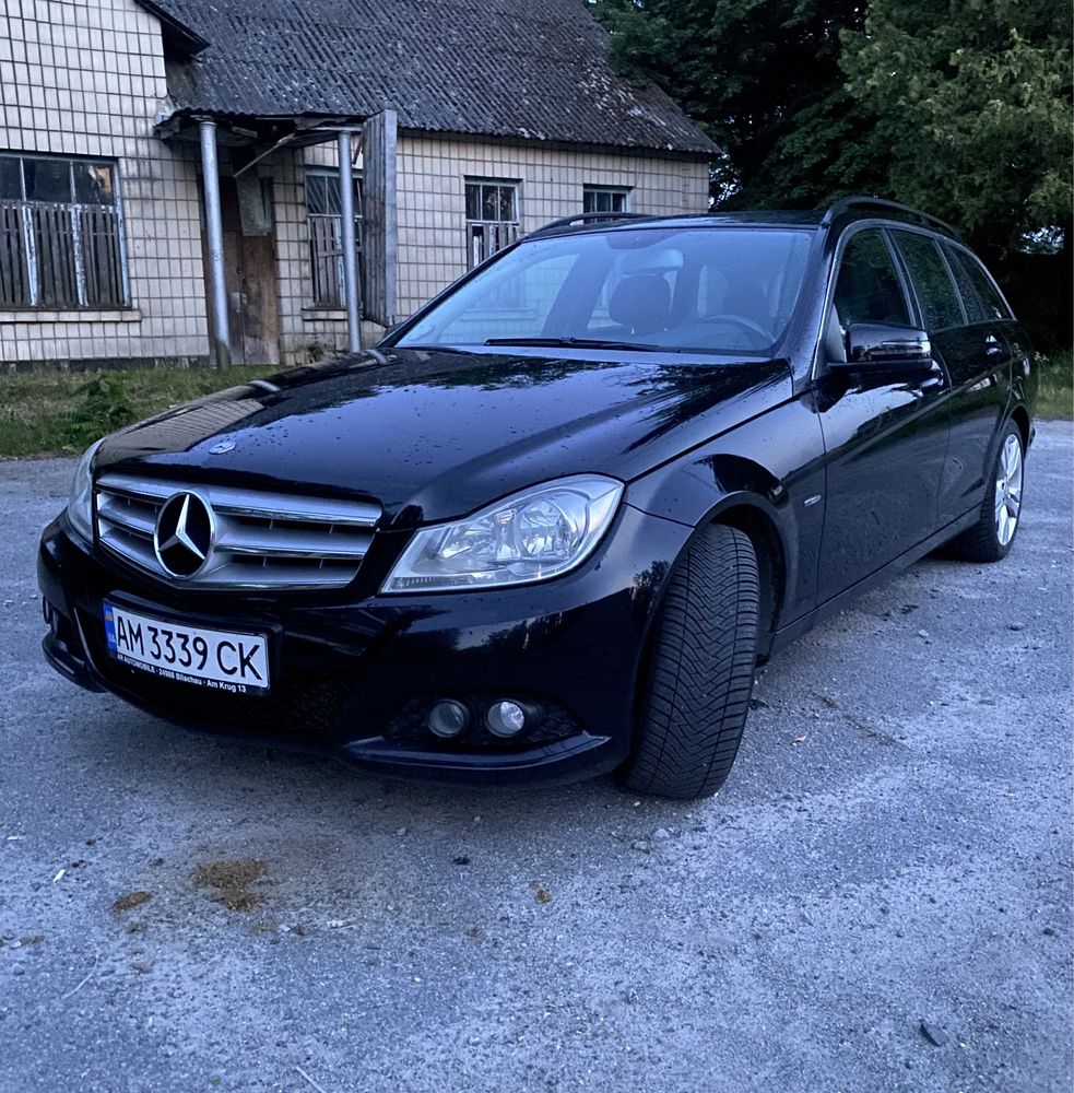 Mercedes-Benz C 220 2.2cdi 125