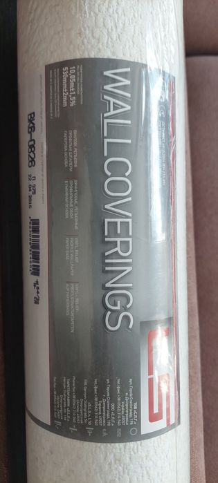 Рулон виниловых обоев