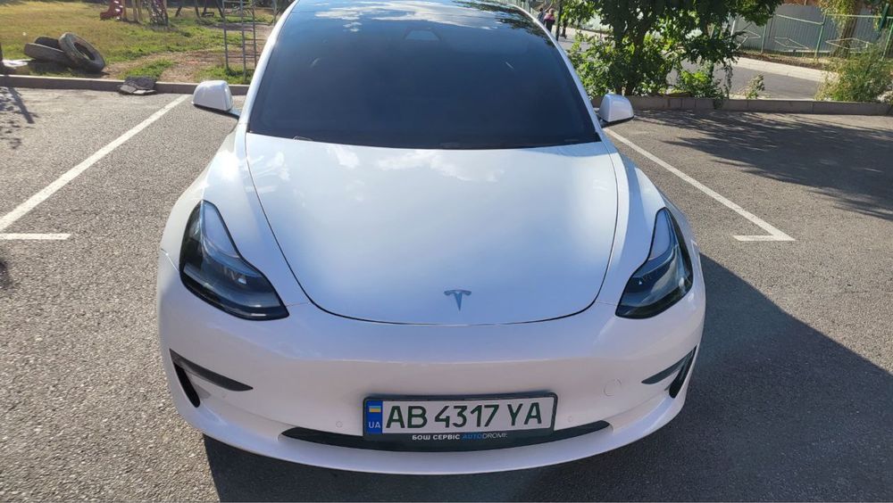Tesla Model 3 2021