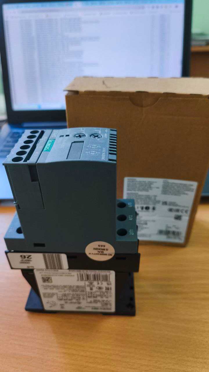 Устройства плавного пуска Siemens 3RW30 3 кВт 6.5 А 3RW3014-1BB14