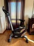 Bicicleta estática BH Fitness Tesis