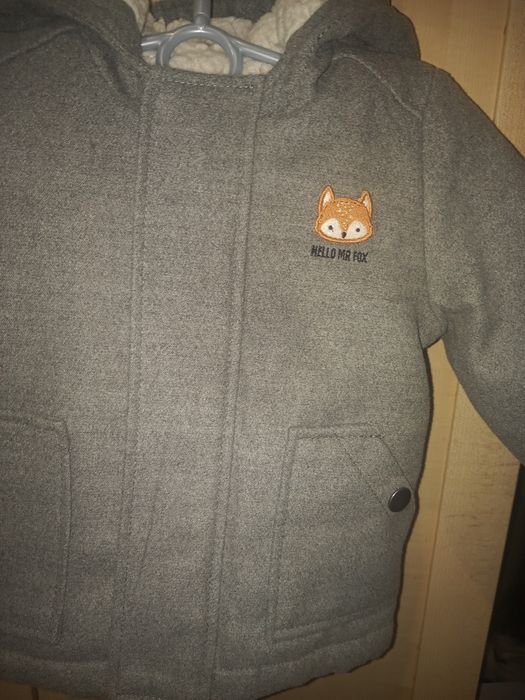 Kombinezon, kurteczka jesionka .cena za komplet