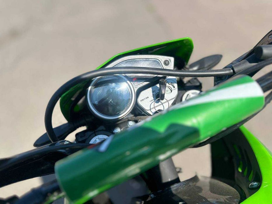 Мотоцикл SPARK SP250D-7