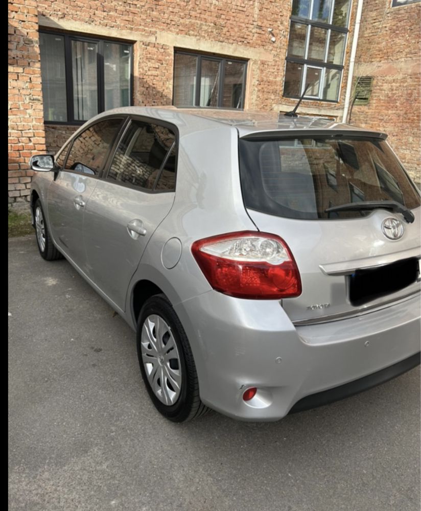 В разборке Toyota Auris 1.6 Робот