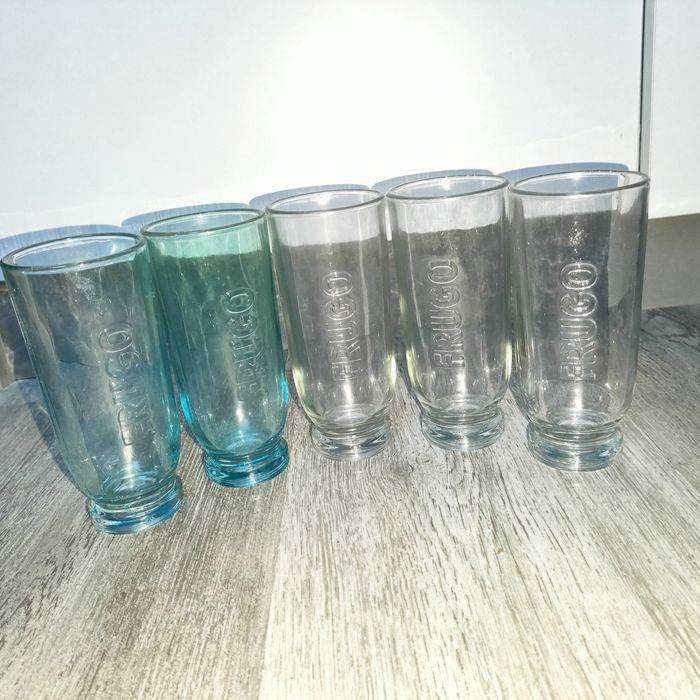 6 szklanek FRUGO