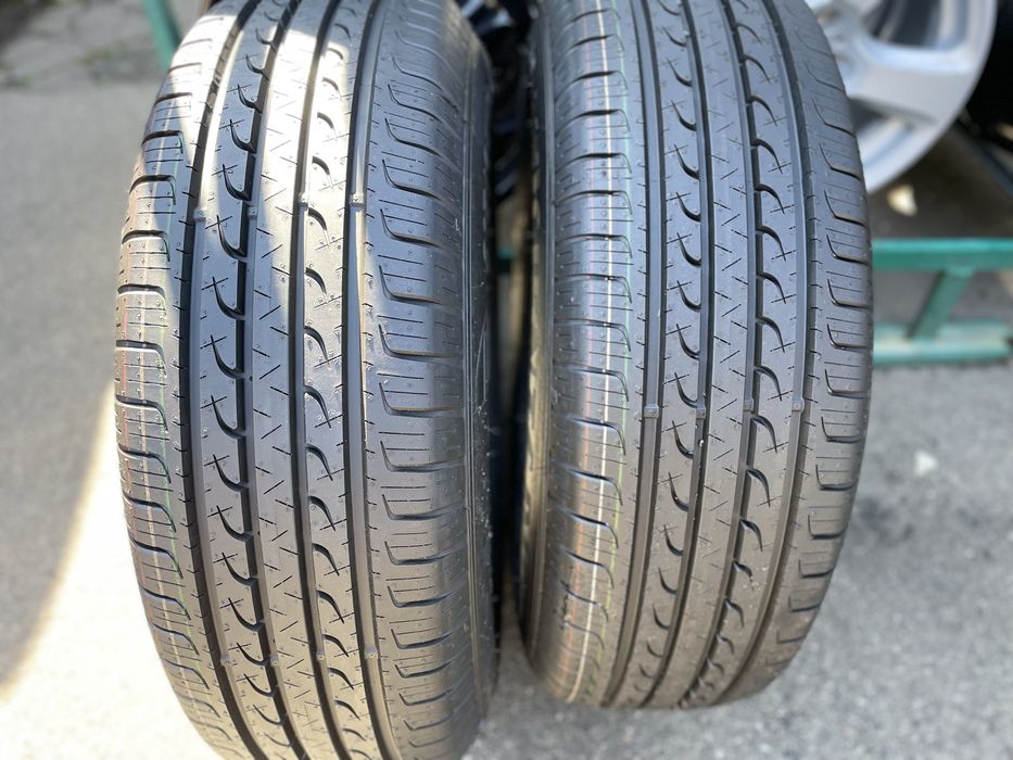 215/65R16 Goodyear efficientgrip suv 4x4