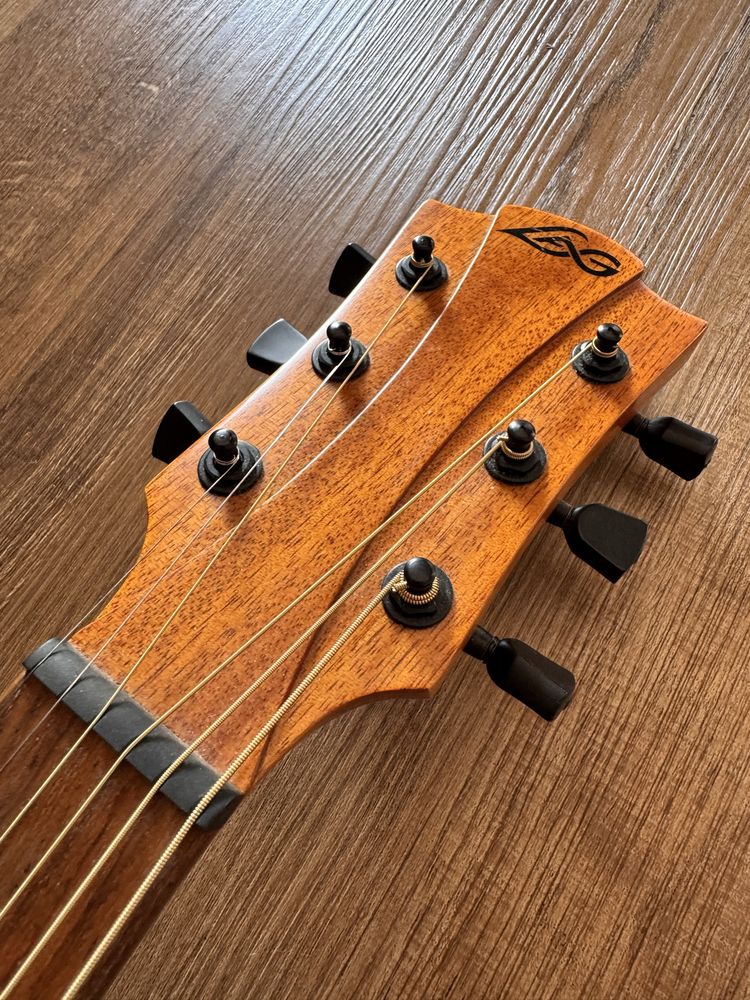 Gitara akustyczna leworeczna LAG TL66D