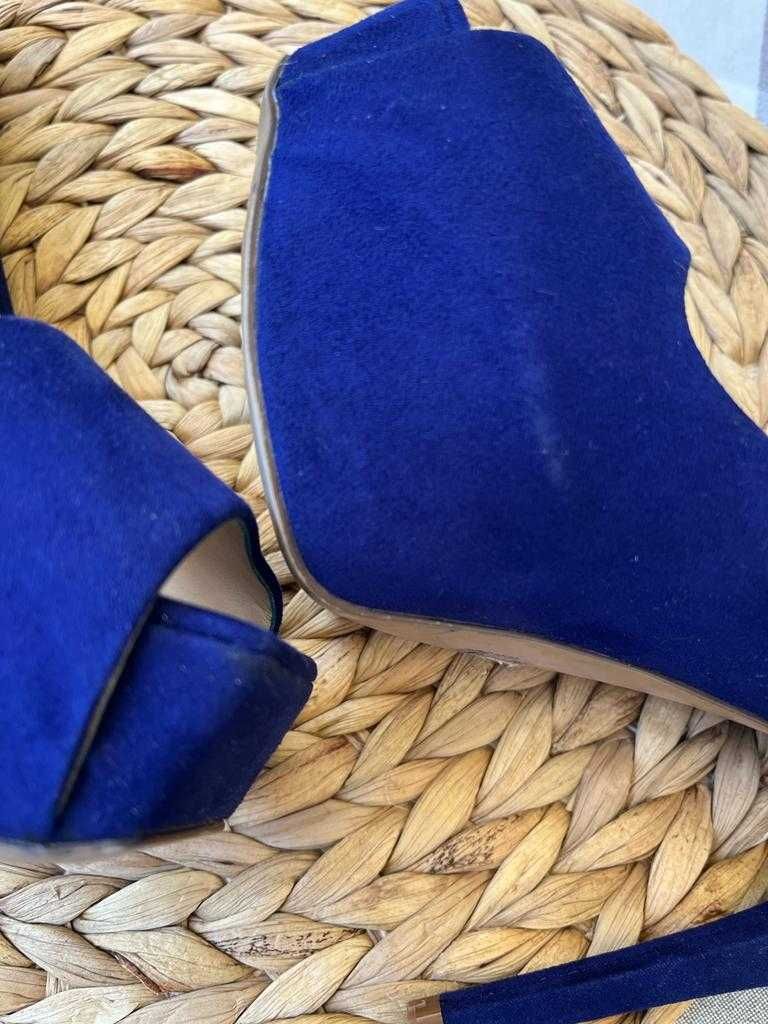 Szpilki wysokie ZARA szafirowe 39