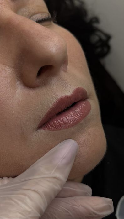 Перманентний макіяж, корекція. Губи, брови стрілки.Любої складності