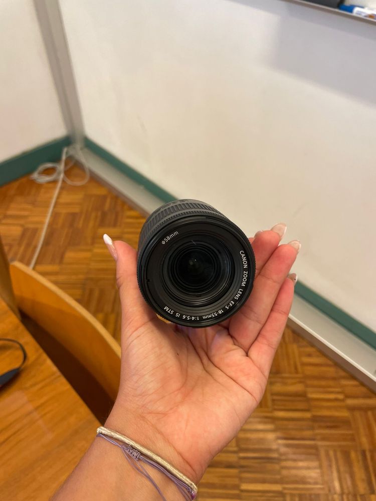 Maquina fotografica CANON EOS 8500 com lente 18-55 STM