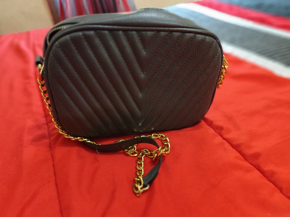 Carteira pequena cinza