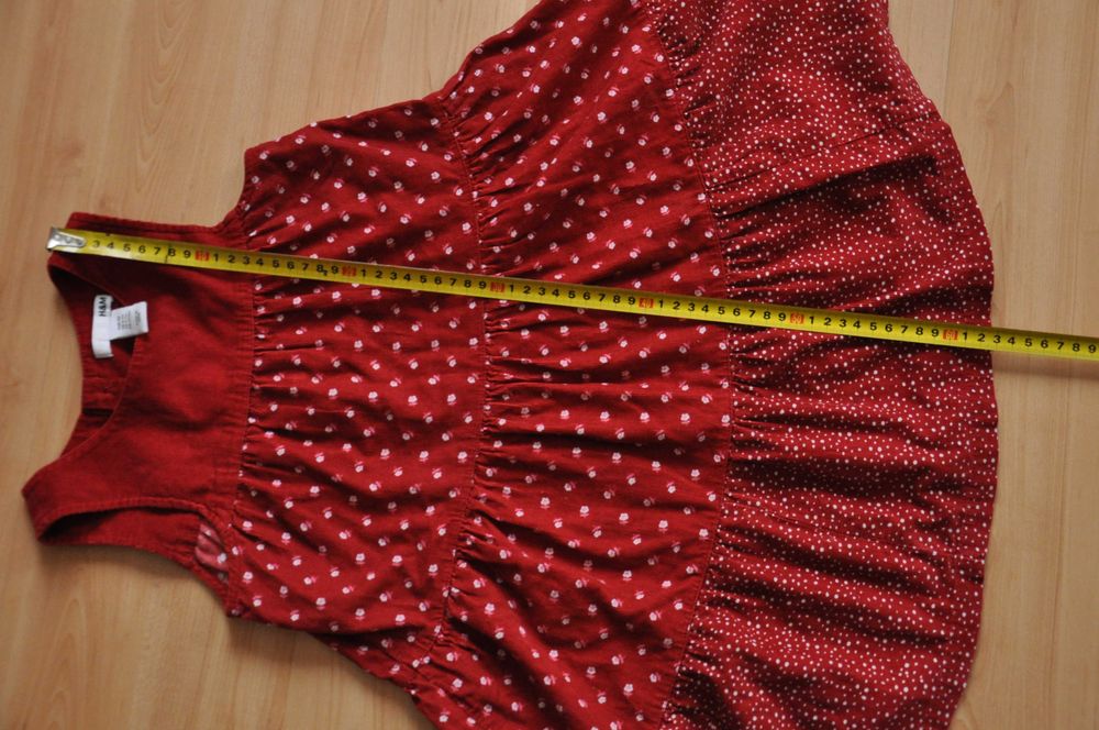 sukienki 4 szt M&S, H&M, CoolClub 122/128