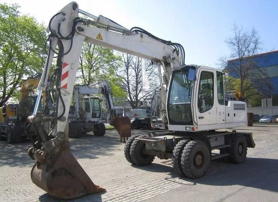 Usługa koparko - ładowarką, mini koparką, koparką kołową,  long, stawy