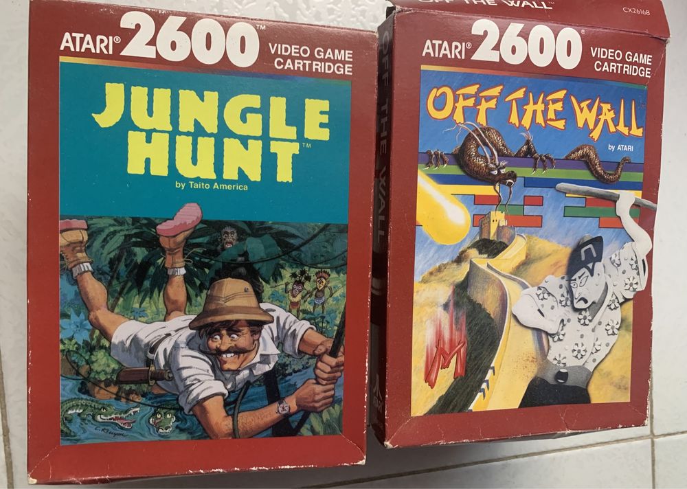 Atari 2600 Nova na Caixa + 2 Jogos Clássicos - Coleção Impecável!