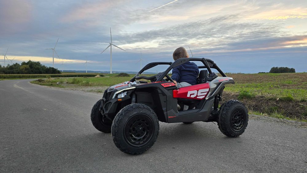 Duże autko CAN-AM Ca001 MAVERICK pompowane koła 800W 24V dla dzieci