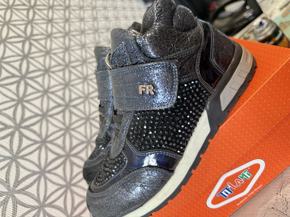 Демісезонні ботінки для дівчинки,повністю шкіряні,ортопедичні Тіфлані