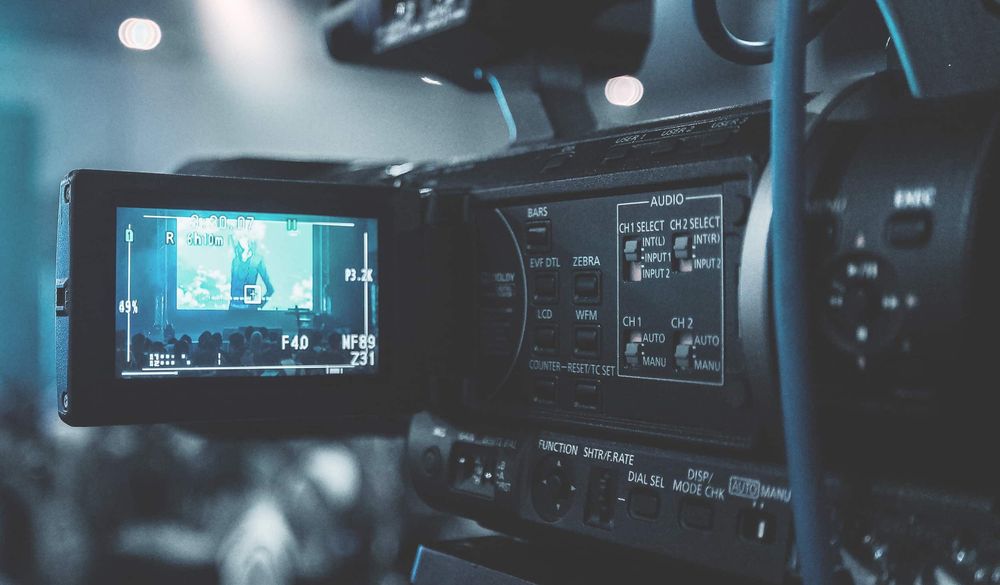 Edição e Gravação de Vídeos Musicais — Simples, Rápido e Acessível