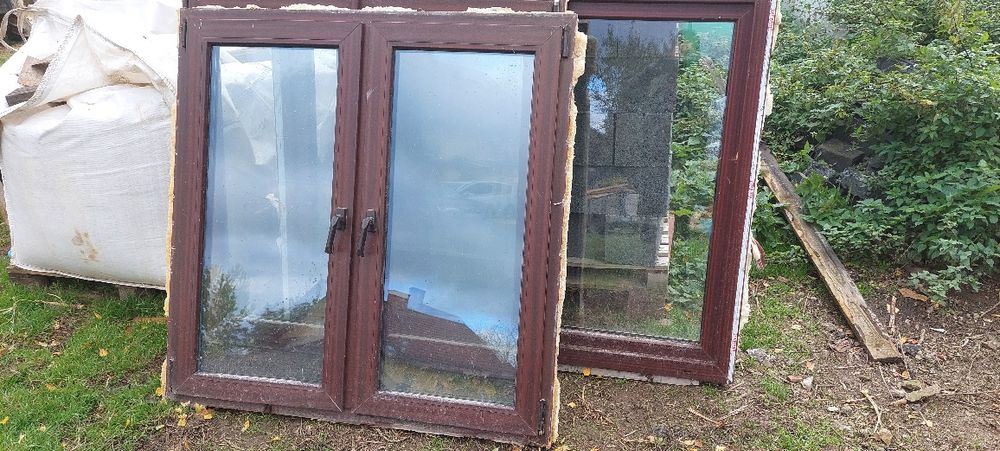 okna 2 razy 130/130 i 128/160