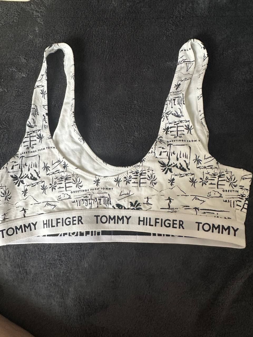 Топік Tommy Hilfiger